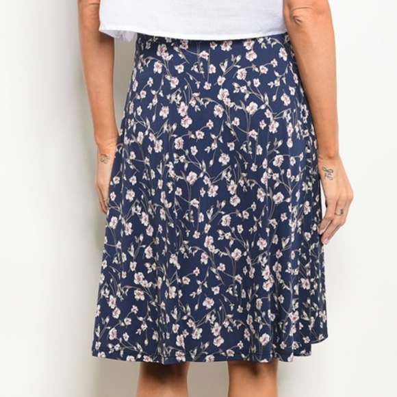 NEW Brenna Floral Skirt - Navy - Picture 3 of 3